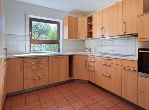 EBK.. - 5 Zimmer Doppelhaushälfte in Vaterstetten