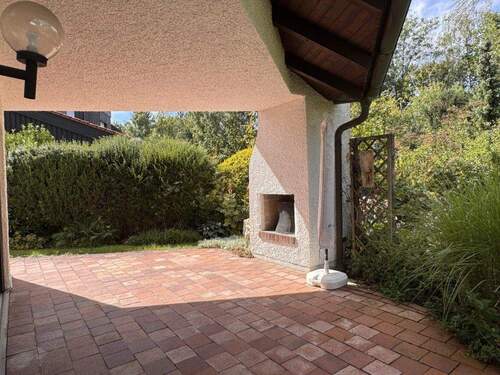 Freisitz mit Kamin - 