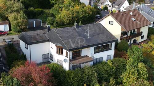 Luftaufnahme - 7 Zimmer Einfamilienhaus zum Kaufen in Netphen / Dreis-Tiefenbach