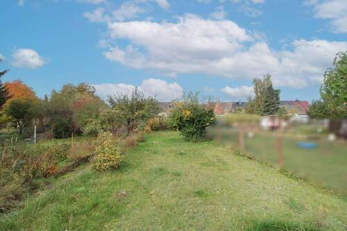 Garten - 4 Zimmer Einfamilienhaus zum Kaufen in Staßfurt