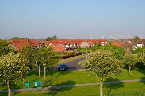 Blick vom Deich zur Wohnung - 
