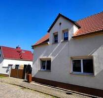 KLEINER BAUERNHOF*** 7 Zimmer - 147.000,00 EUR Kaufpreis, ca.  135,00 m² Wohnfläche in Lützen (PLZ: 06686) Großgörschen