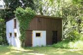 massiver Schuppen - 
