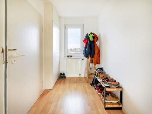 Eingangsbereich - 2 Zimmer Etagenwohnung zum Kaufen in Ettlingen / Ettlingenweier