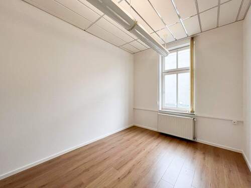 0006_Büro 6 - 17qm - 