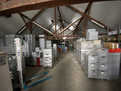 Lagerraum Dachgeschoß 230qm - 
