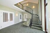 Treppenhaus mit Galerie - 