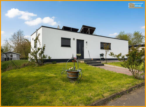Straßenansicht - MODERN, KLEIN, EBEN! KEINE KÄUFERPROVISION!