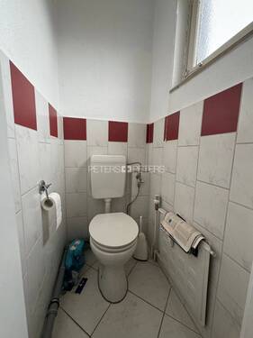 WC - 