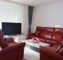Provisionsfrei: Rheinfelden - 4,5-Zimmer-Wohnung, 99 m², Balkon & 3 Stellplätze - sofort bezugsfrei