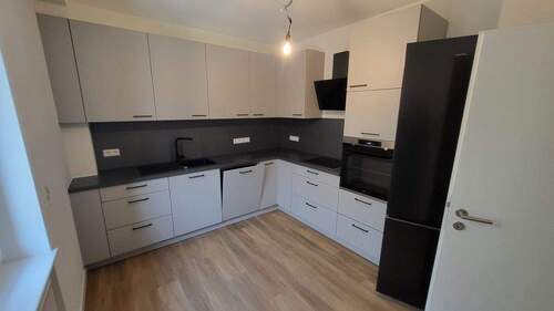 Küche_www.villingen.immobilien - Erstbezug nach Sanierung - 940,00 EUR Kaltmiete, ca.  77,00 m² Wohnfläche