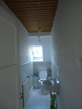 WC - 