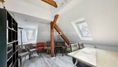 Zimmer im Dachgeschoss - 