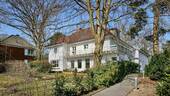 Straßenansicht - + Seltene Gelegenheit im Villenviertel +