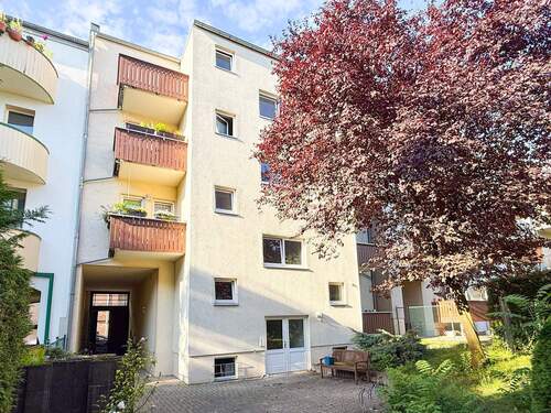 Ansicht vom Innenhof - 2 Zimmer Einfamilienhaus zum Kaufen in Leipzig