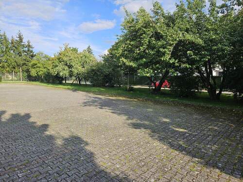 Weitere Stellplätze - 