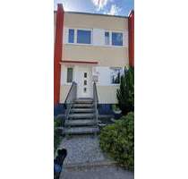 Reihenmittelhaus Staaken - 450.000,00&nbsp;EUR Kaufpreis, ca.&nbsp; 89,00&nbsp;m&sup2;&nbsp;Wohnfl&auml;che in Berlin (PLZ: 13581) Spandau