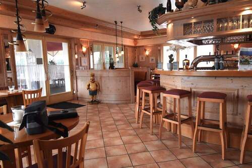 2 - Hotel, Pension, Gasthof zum Kaufen in Lauchringen