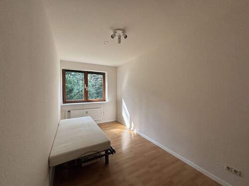 Zimmer II UG - 