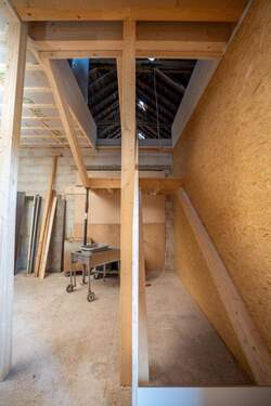 Künftige Treppe ins Dachgeschoss (separat zugänglich) - 