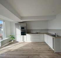 Frisch renoviert: 3 Zimmer, 2 Balkone, 2 Bäder, EBK - Büsum