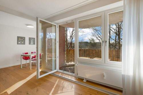 Wohnbereich / Balkon - Etagenwohnung mit 63,00 m&sup2; in Hamburg zum Kaufen