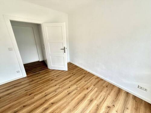 Ihre Küche gen Diele - Etagenwohnung mit 60,00 m² in Kelheim zum Kaufen