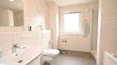 Tageslichtbad mit... - 