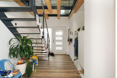 Eingansbereich - 6 Zimmer Einfamilienhaus in Kamenz