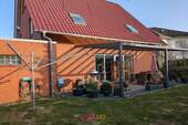 Rückansicht mit Blick auf Terrasse (2) - 