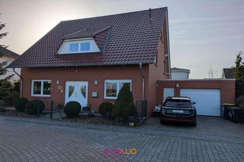 Außenansicht - 5 Zimmer Einfamilienhaus zum Kaufen in Braunschweig