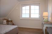 das Schlafzimmer 2 - 