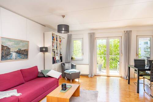 Wohnzimmer - 2 Zimmer Etagenwohnung in Berlin