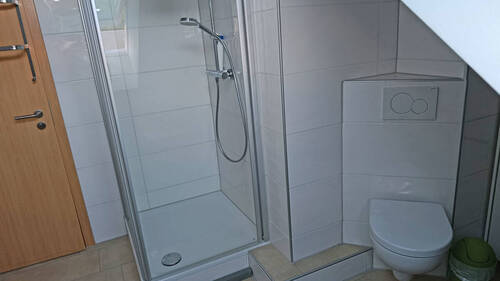 Badezimmer Dachgeschoss - 