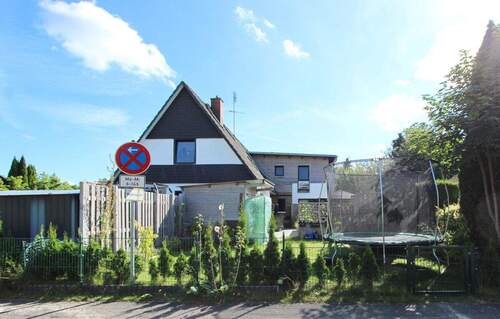 Außenansicht - Mehrfamilienhaus, Wohnhaus mit 237,40 m² in Barmstedt zum Kaufen