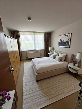 Beispiel Schlafzimmer KI-generierte Darstellung - 