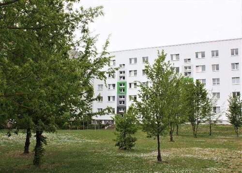 Außenansicht - 4 Zimmer Etagenwohnung in Oschersleben