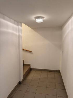 Flur / Treppe Keller - 