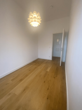 Zimmer 3 - 