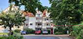 Außenansicht - Geschmackvolle 2,5-Zimmer-Terrassenwohnung 76qm mit Gartenanteil und Tiefgaragenstellplatz