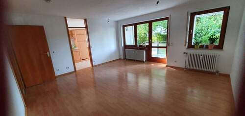 Wohn- Esszimmer - Terrassenwohnung mit 66,00 m² in Friedrichshafen - Ailingen zum Kaufen