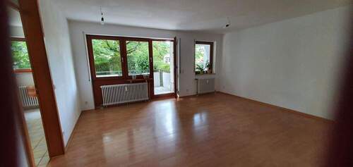 Wohn- Esszimmer - 