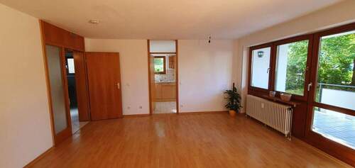 Wohn- Esszimmer - 