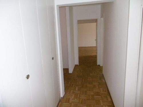 Diele inkl. Einbauschrank - 