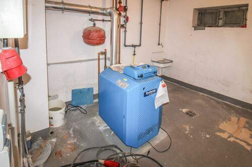 23) Heizungsanlage - 