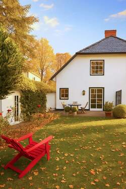 Herbststimmung im herrlich angelegten Garten - 4 Zimmer Mehrfamilienhaus, Wohnhaus zum Kaufen in Hamburg