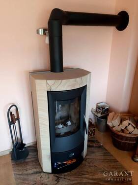 OG Kaminofen - 1 Zimmer Mehrfamilienhaus, Wohnhaus in Hirrlingen