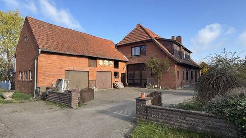 Ansicht - 1 Zimmer Mehrfamilienhaus, Wohnhaus zum Kaufen in Verden