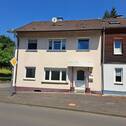 Hausansicht - Gemütliche 2ZKB-Wohnung (56 qm)