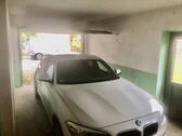 Innenansicht linke Garage - 